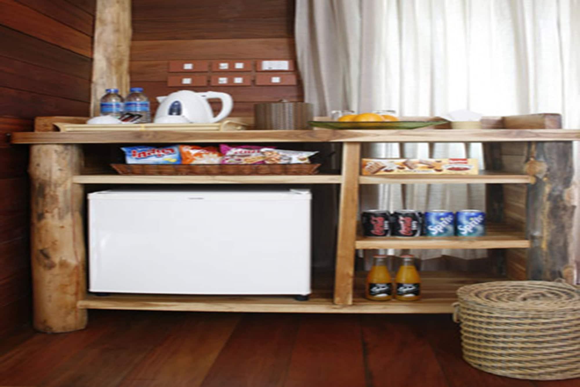 Keeree Waree Seaside Villa Bang Saphan Bagian luar foto