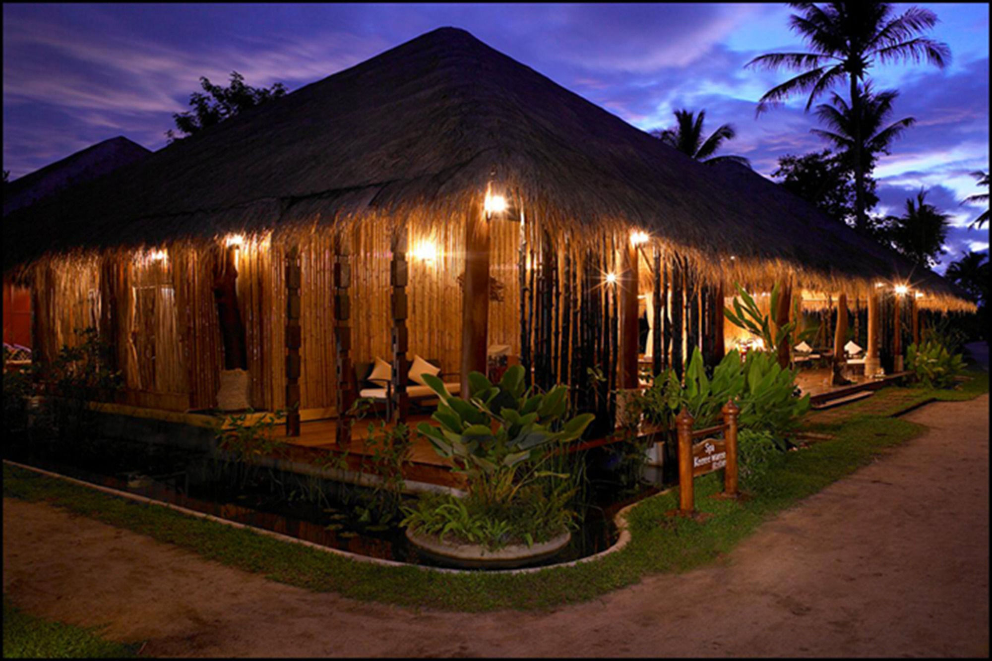 Keeree Waree Seaside Villa Bang Saphan Bagian luar foto