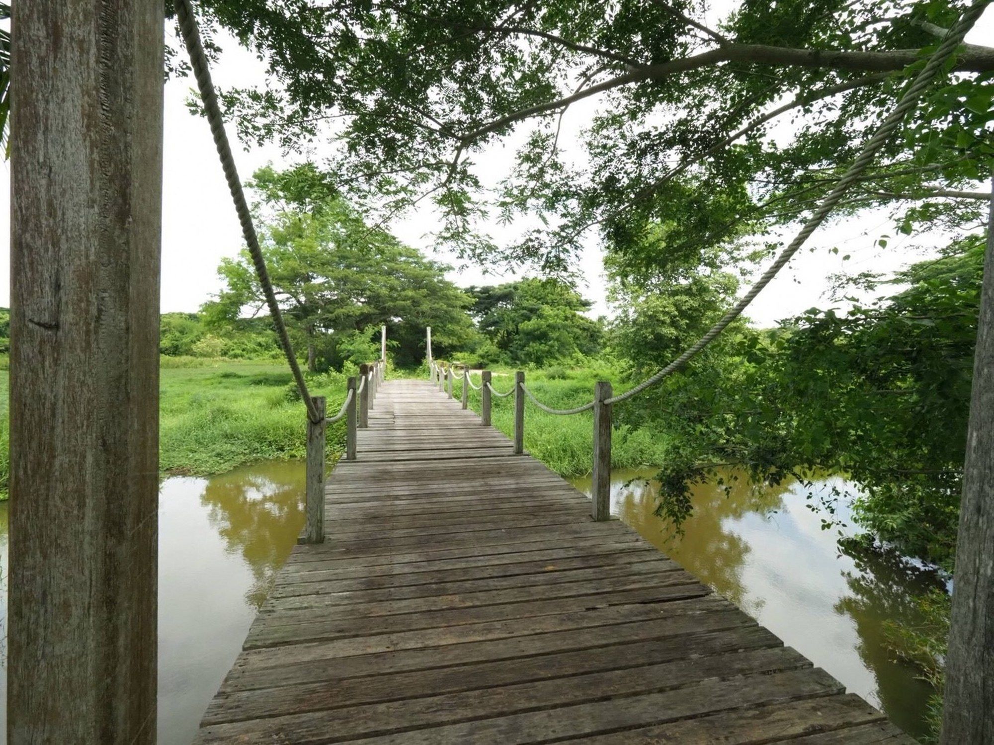 Keeree Waree Seaside Villa Bang Saphan Bagian luar foto